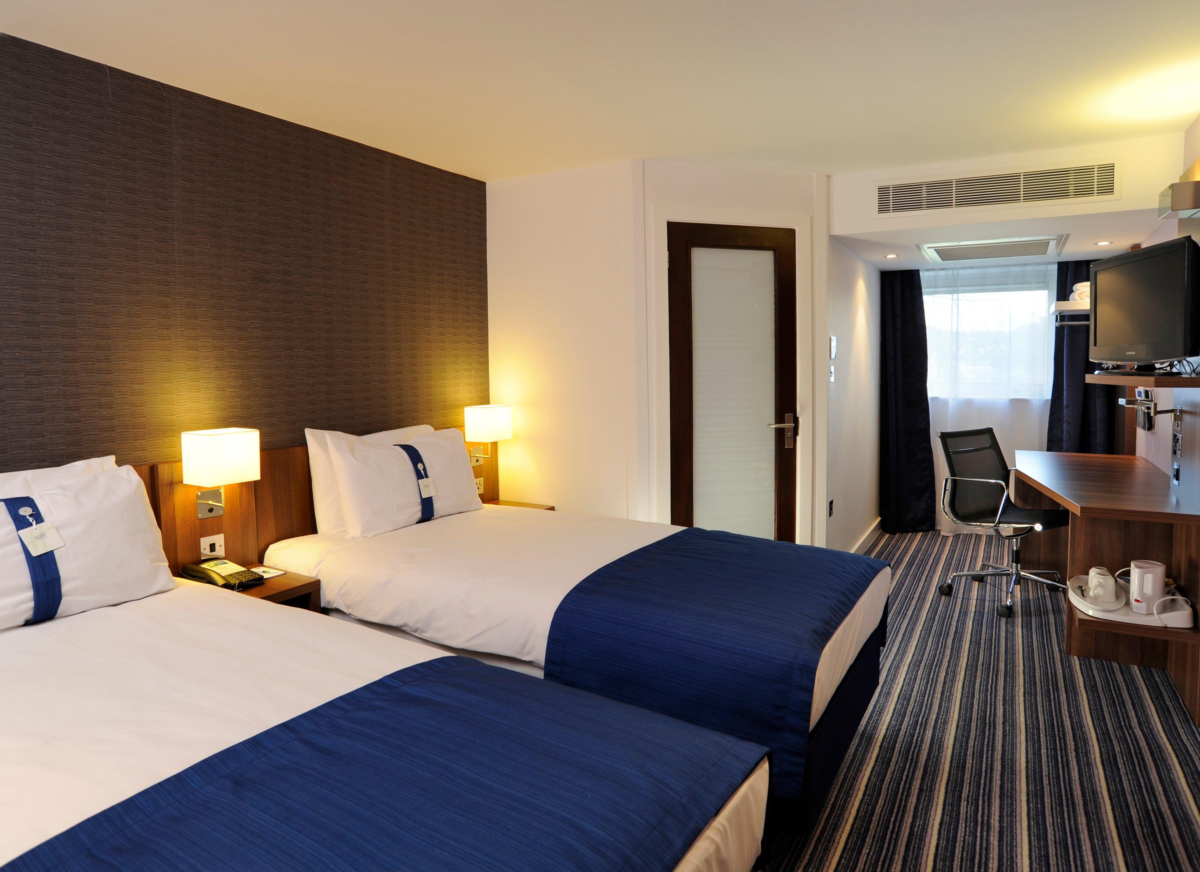 Holiday Inn Express Crewe, An Ihg Hotel Екстер'єр фото