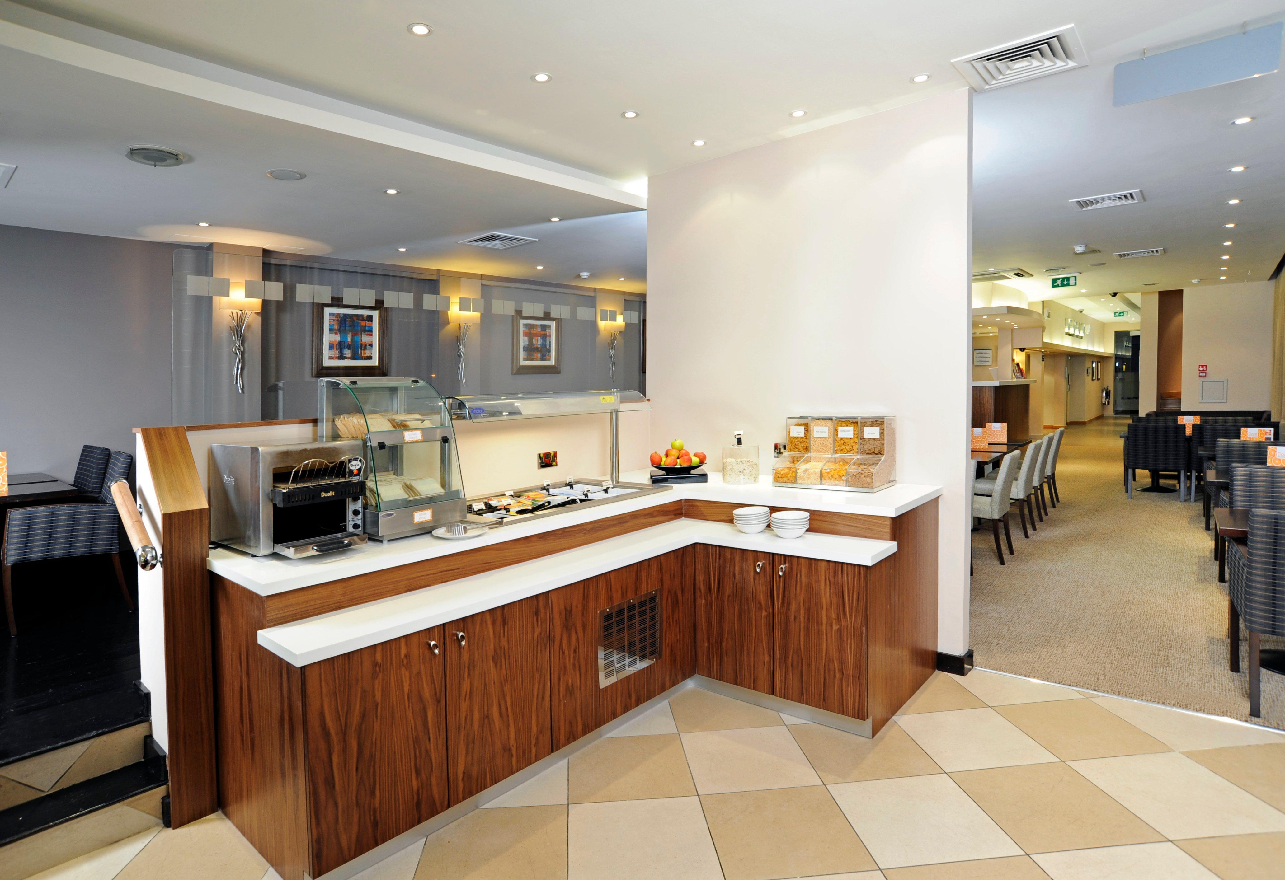 Holiday Inn Express Crewe, An Ihg Hotel Екстер'єр фото