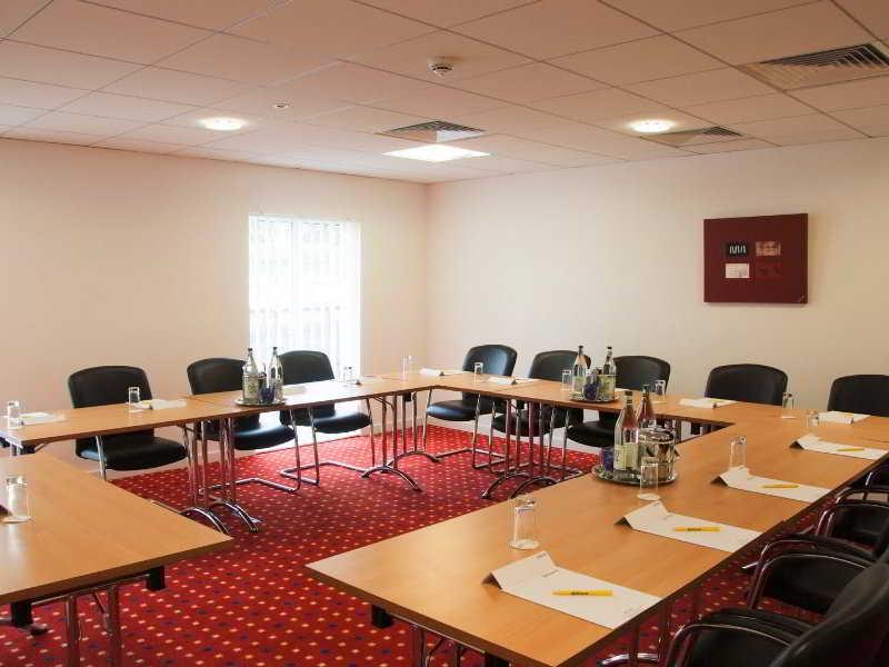 Holiday Inn Express Crewe, An Ihg Hotel Екстер'єр фото