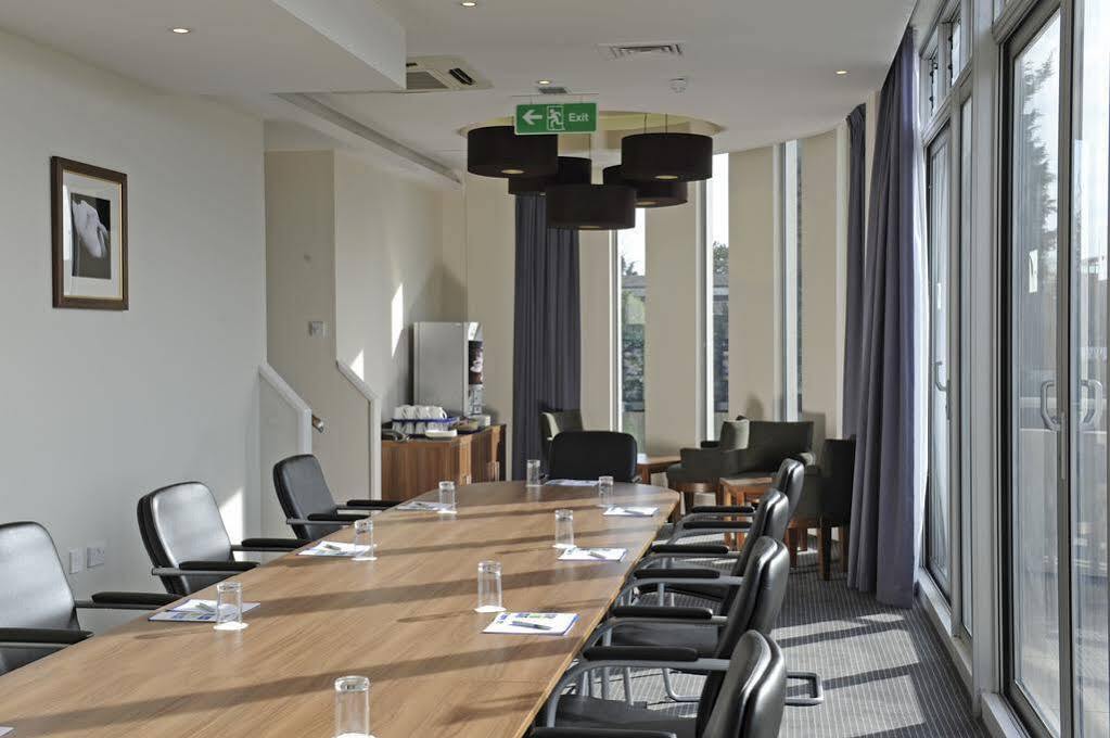 Holiday Inn Express Crewe, An Ihg Hotel Екстер'єр фото